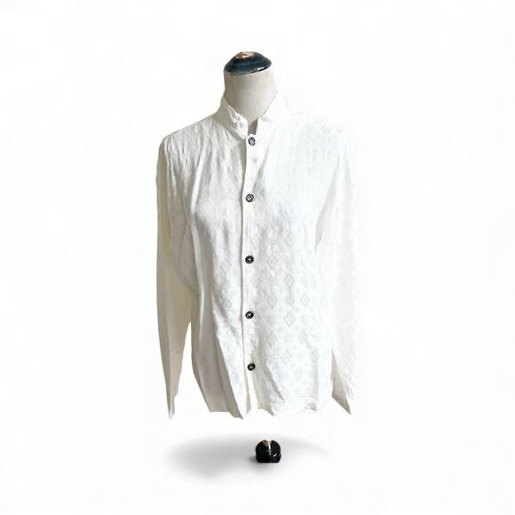 CP Shades Tops - CP Shades Diamond Jacquard Print Rayon Button Down Size Large White Coastal
